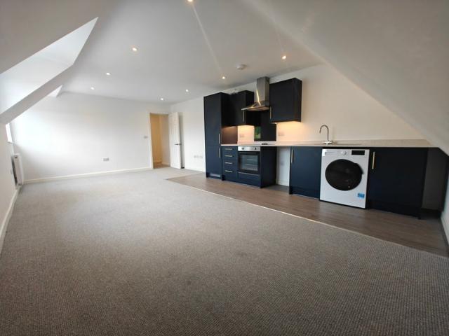 Apartment for rent in Pachesham Park, Surrey