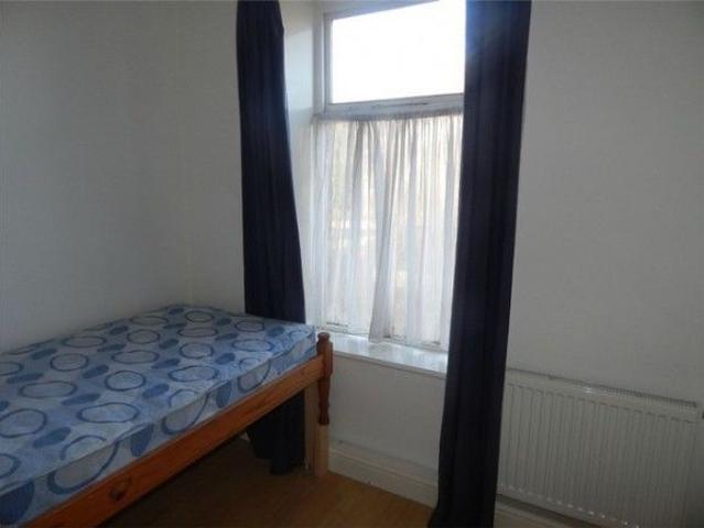 Room for rent in Birkby, Huddersfield