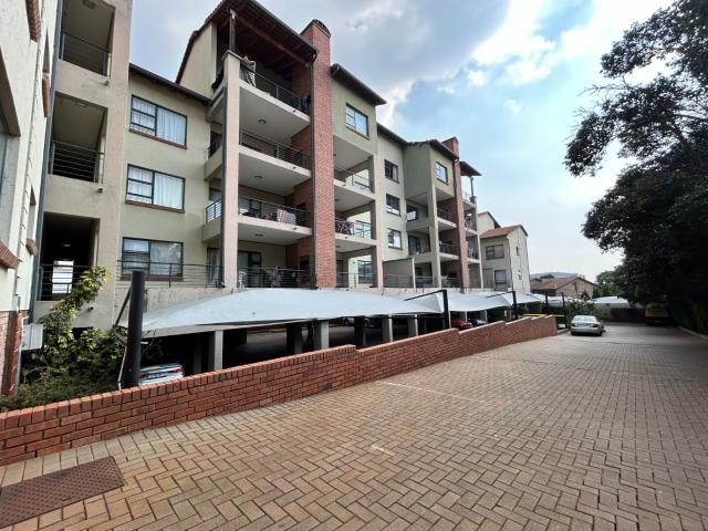 Apartment for rent in Cresta, Johannesburg