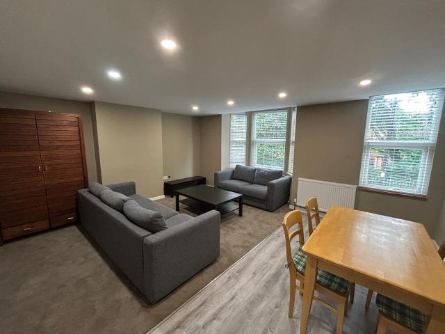 Room for rent in St Clements, Worcestershire