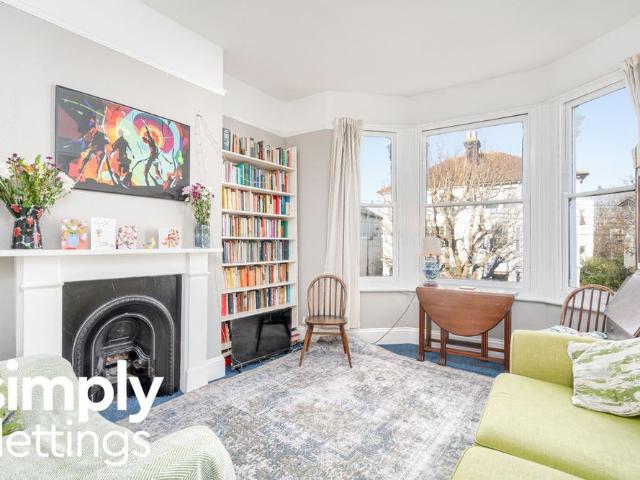 Apartment for rent in Round Hill, Brighton & Hove