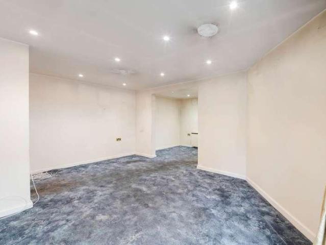 Property for sale in Broughton Park, Salford
