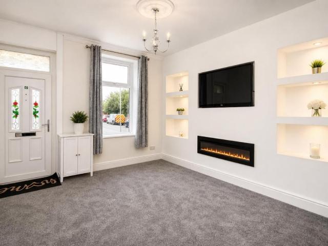 Property for sale in Knowle Fold, Darwen