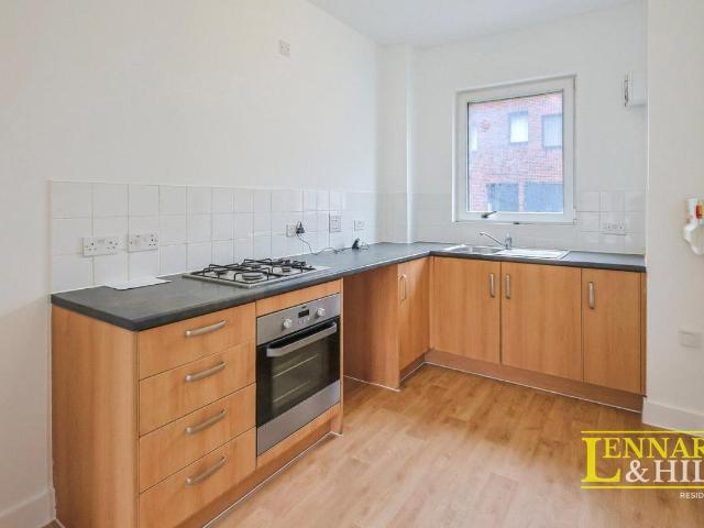 Property for sale in Tilbury, Essex