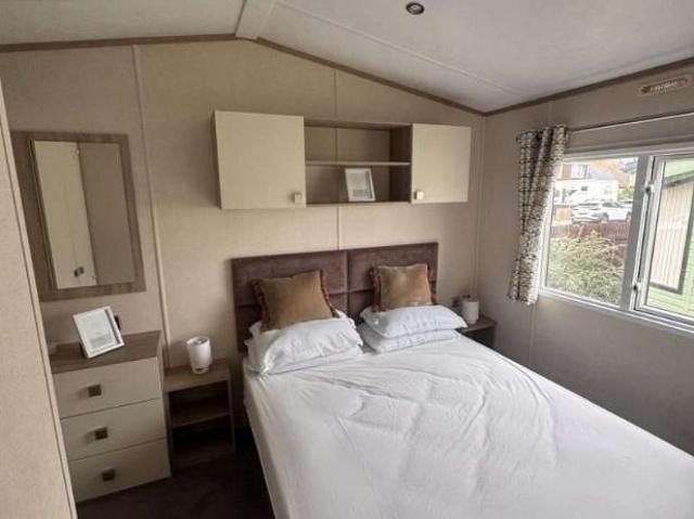 Property for sale in Mariner's View, The Bridge