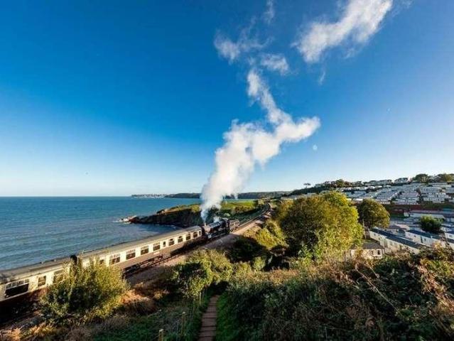 Property for sale in Three Beaches, Livermead