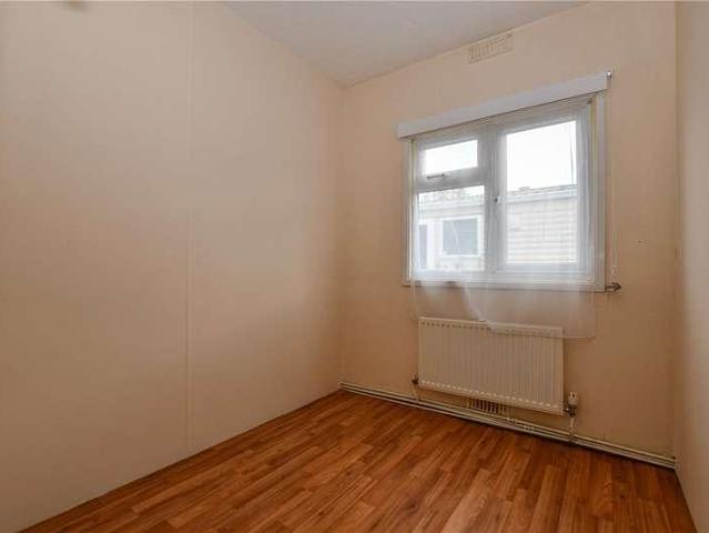 Property for sale in Winnersh