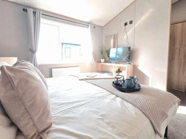 Property for sale in Mariner's View, The Bridge