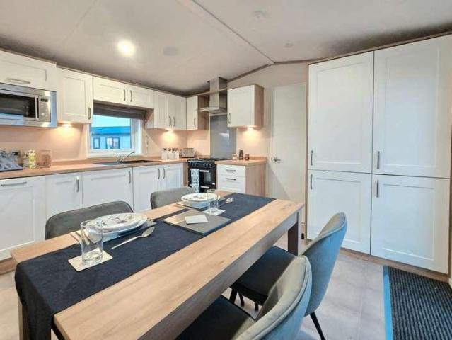 Property for sale in Seasalter, Canterbury