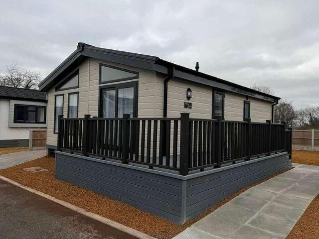 Property for sale in Fossebridge, Gloucestershire