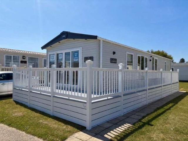 Property for sale in Eastbridge, Suffolk