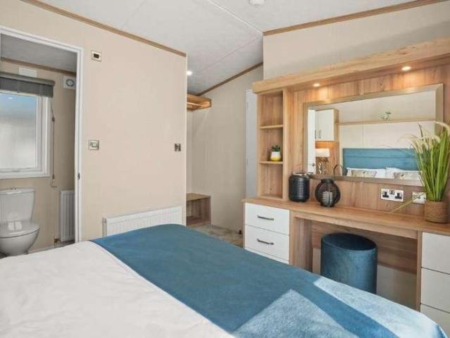 Property for sale in Eastbridge, Suffolk