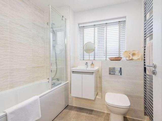 House for sale in Black Bourton, Oxfordshire