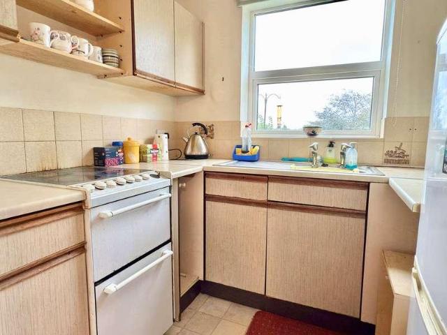 Property for sale in Tewkesbury, Pamington