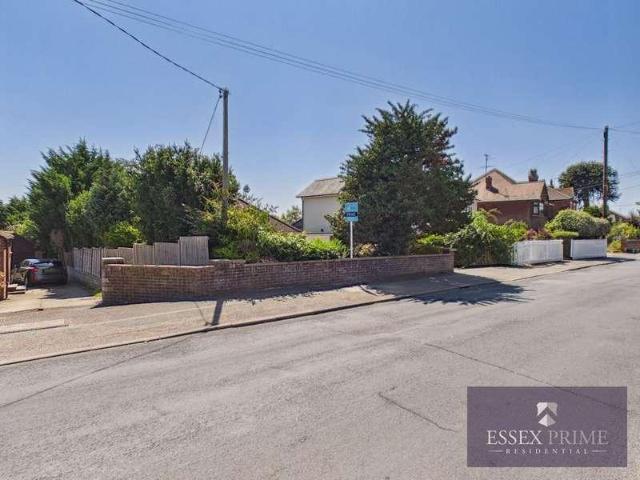 Property for sale in Fordham Heath, Essex