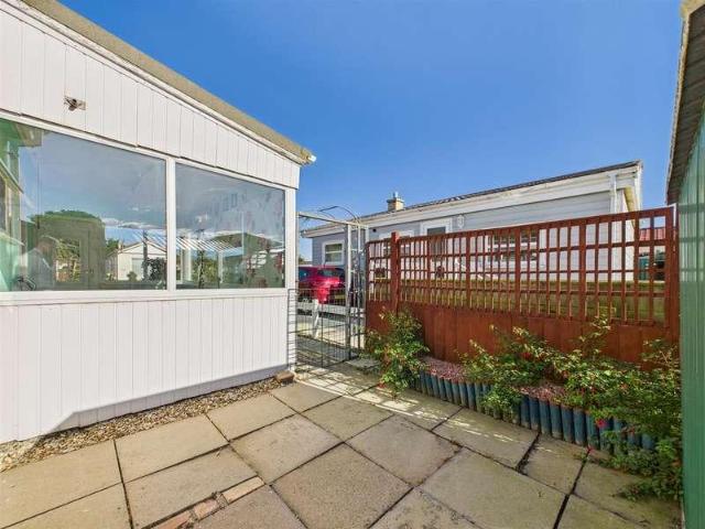 Property for sale in Mablethorpe and Sutton, Belleau