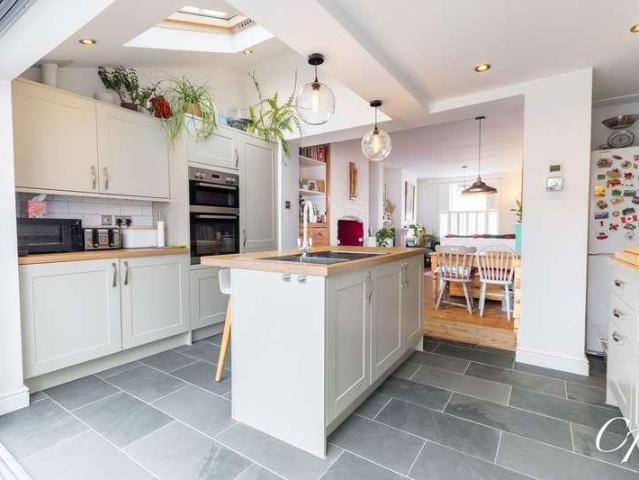 Property for sale in Ewens Farm, Golden Valley