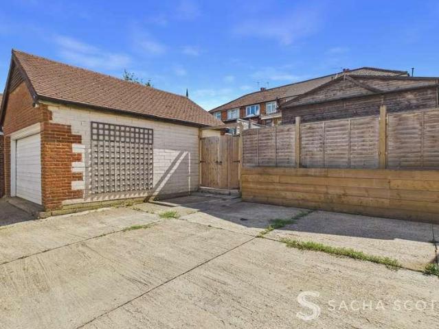 Property for sale in Red Hill, Surrey