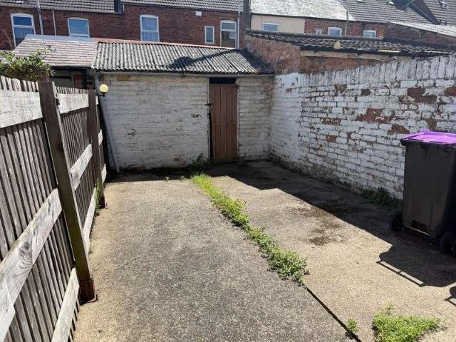 Property for sale in Grantham, Barholm