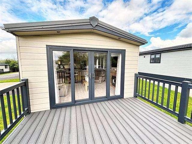 Property for sale in Worle, Kewstoke