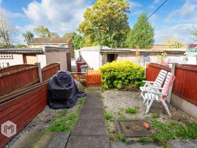 Property for sale in Bradshaw, Bolton