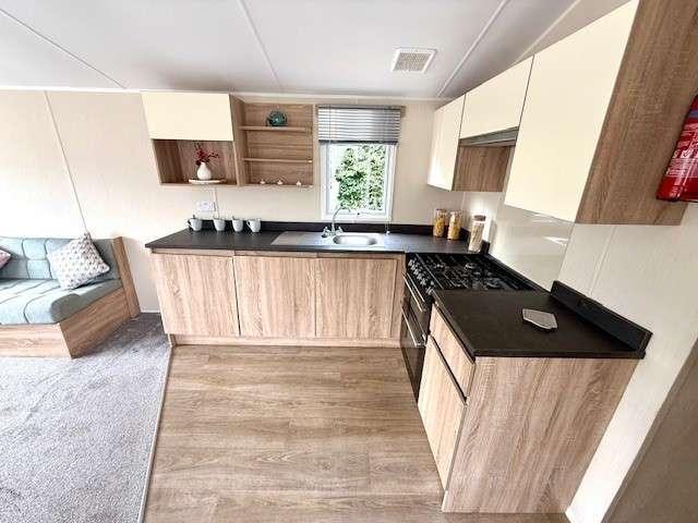 Property for sale in Upper Dovercourt, Dale Hill