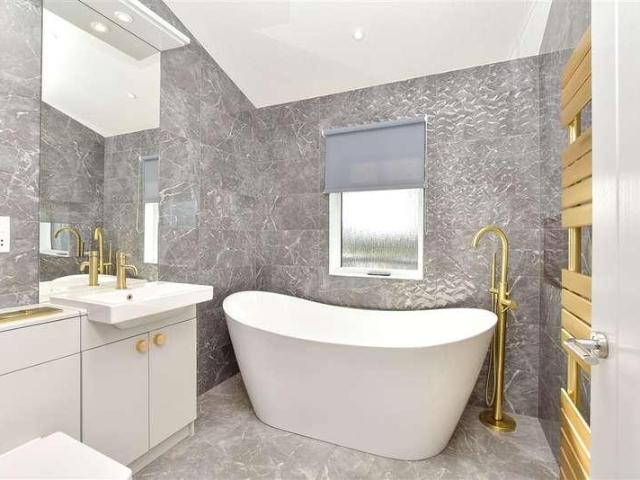 Property for sale in Minster-on-Sea, Oad Street