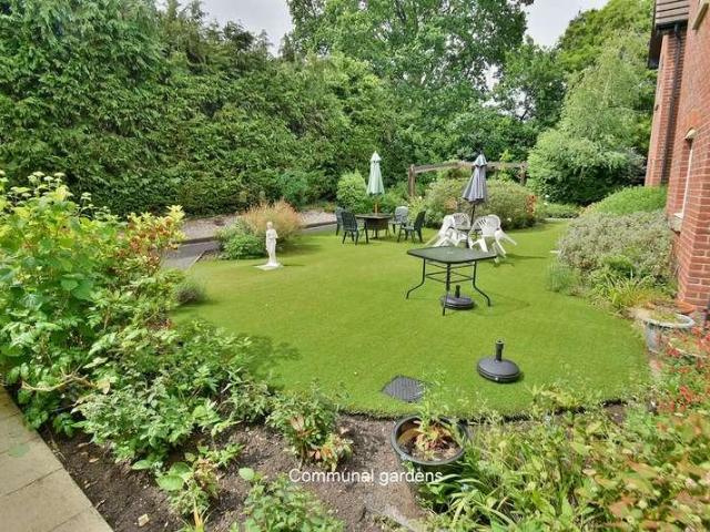 Property for sale in Tricketts Cross, Ferndown