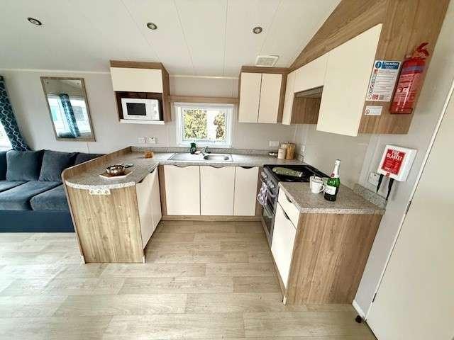 Property for sale in Upper Dovercourt, Dale Hill