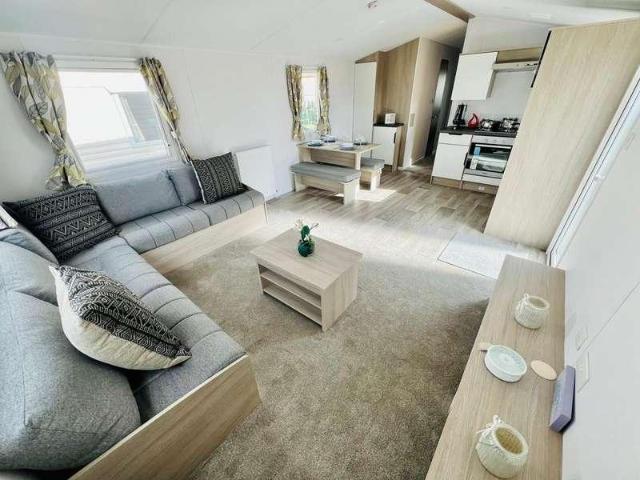 Property for sale in Dale Hill, Essex