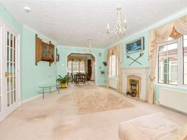 Property for sale in Midway, Kent