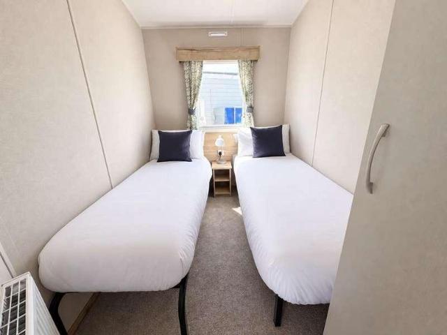 Property for sale in Seasalter, Canterbury