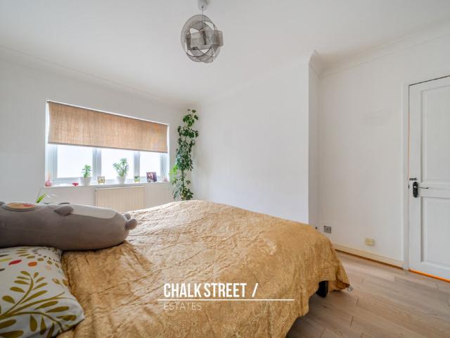 Property for sale in Hornchurch, Greater London