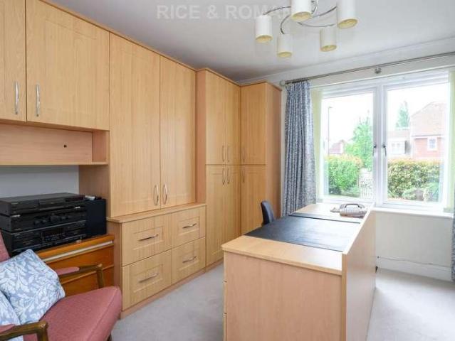 Property for sale in Pachesham Park, Surrey