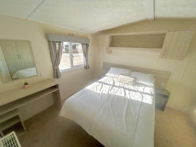 Property for sale in Dale Hill, Essex