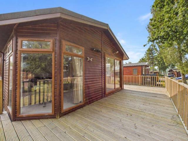 Property for sale in Keswick