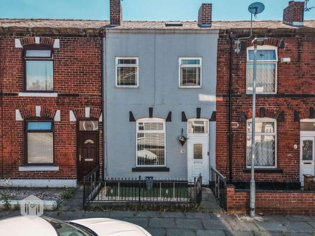 Property for sale in Chesham, Bury