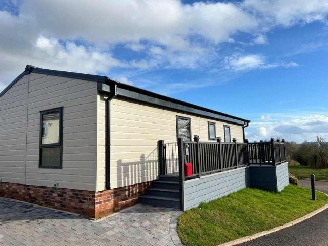 Property for sale in Fossebridge, Gloucestershire