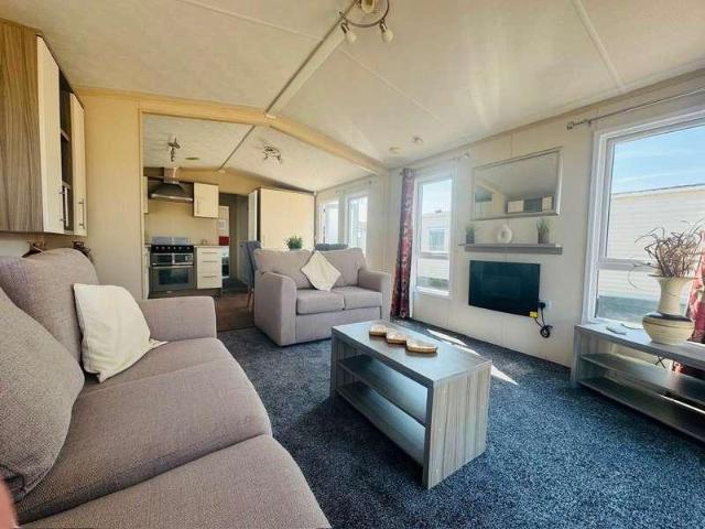 Property for sale in Upper Dovercourt, Dale Hill