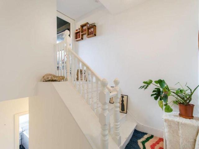 Property for sale in Brondesbury, Greater London
