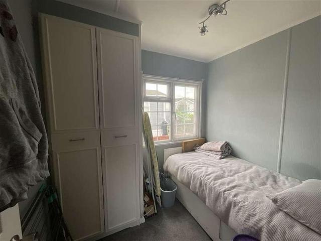 Property for sale in Royale Dunton Court, Basildon
