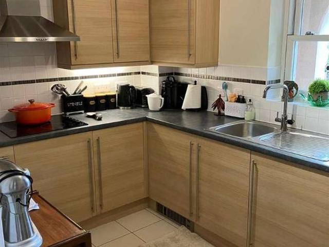 Property for sale in Great Malvern, Forthampton
