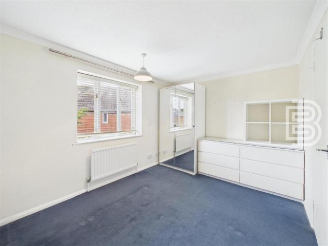 Property for sale in New Bilton, Warwickshire