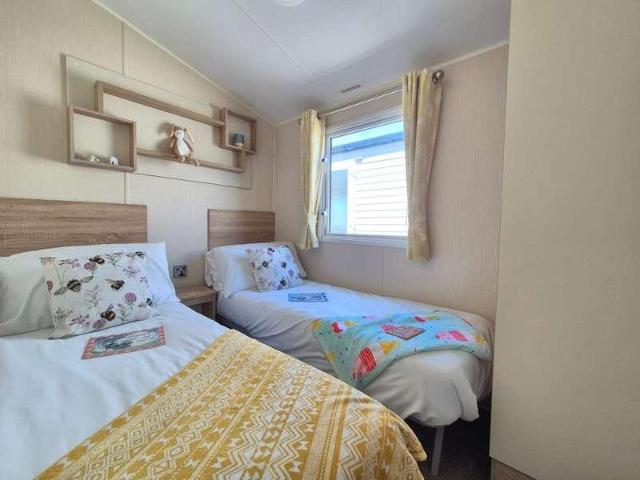Property for sale in Seasalter, Canterbury