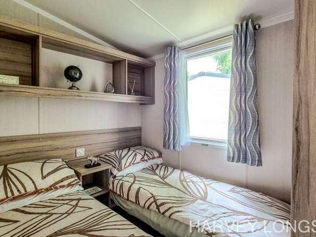 Property for sale in Three Beaches, Livermead