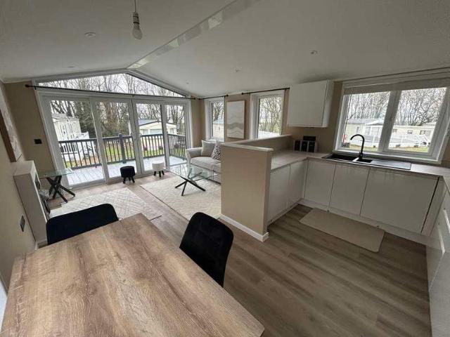 Property for sale in Sewardstonebury, Epping