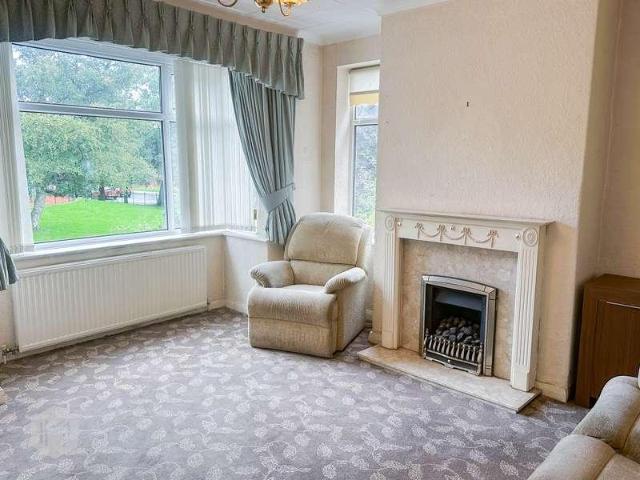 Property for sale in Moses Gate, Lee Bank