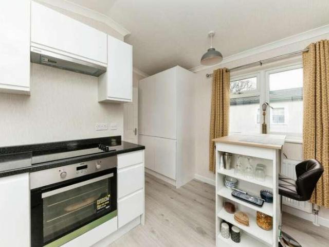 Property for sale in New Brumby, North Lincolnshire
