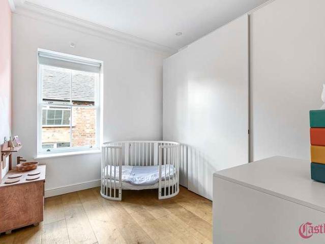 Property for sale in Shepherd's Hill, Crouch End