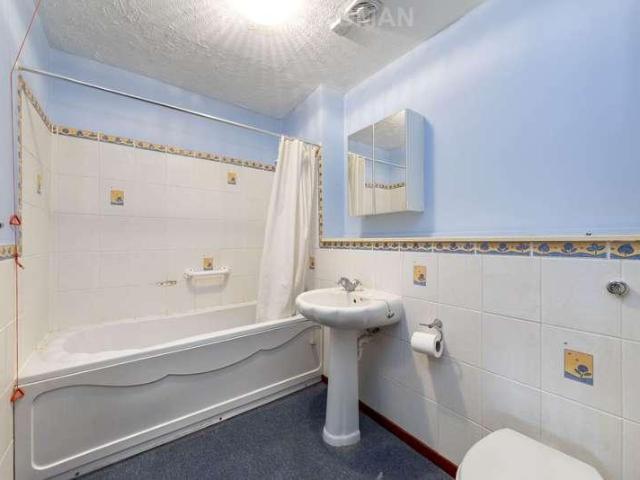 Property for sale in London Borough of Merton, South Wimbledon